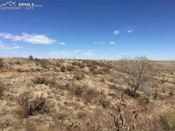 665 Quail Rd, Pueblo, CO 81008