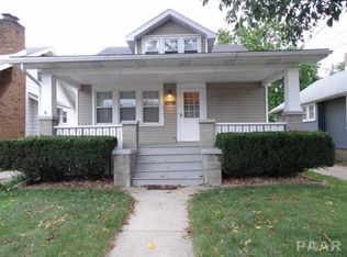 2302 W Barker Ave, West Peoria, IL