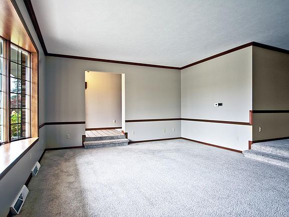 2nd image of 64905 McIntosh Ln