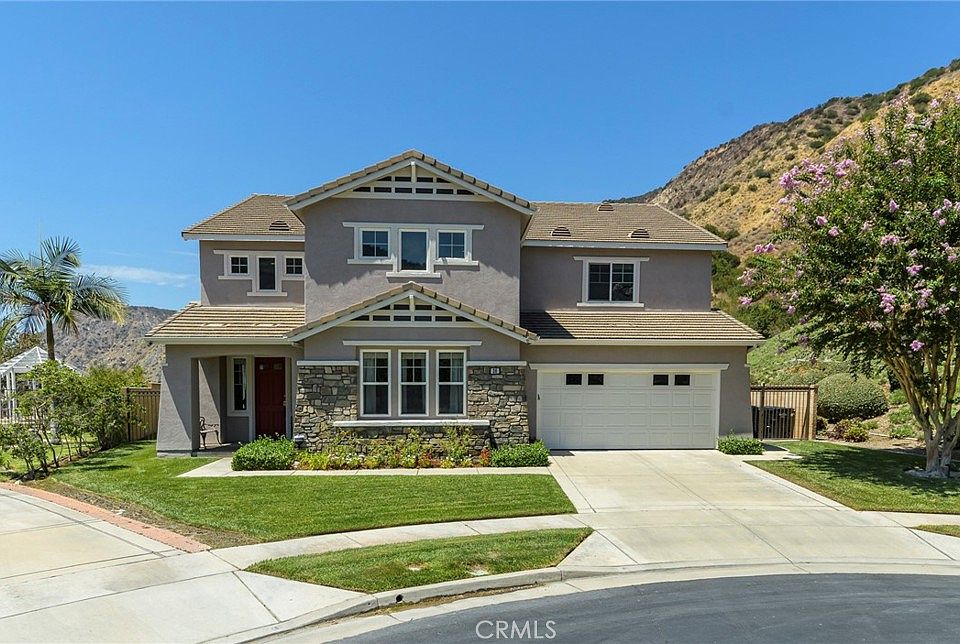 1st image of 36 Foxtail Ct