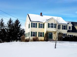 28 Camden Ct, Brewer, ME 04412