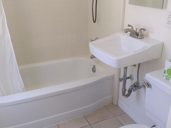 5th image of 4158 Mountain Blvd