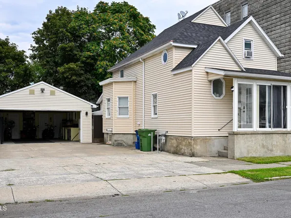 65 Breslin Avenue, Cohoes, NY 12047