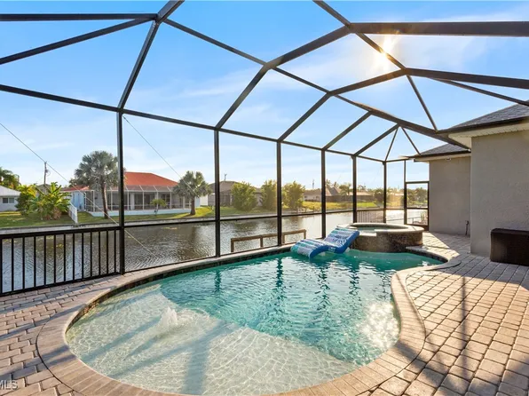 928 SW 36th Ter, Cape Coral, FL 33914