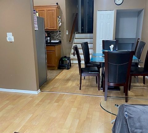 4th image of 301 N 4th Ave APT B