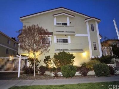 13815 Victory Blvd UNIT 4, Valley Glen, CA, 91401