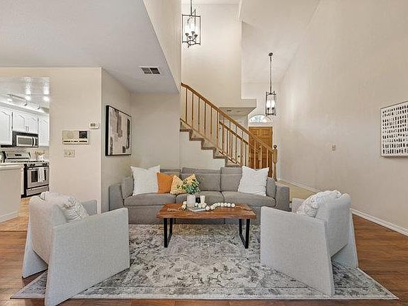5th image of 2101 Ornellas Dr