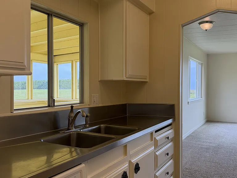 2421 Table Bluff Rd — Photo 22