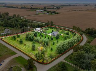 8201 218th Ave, Martelle, IA 52305