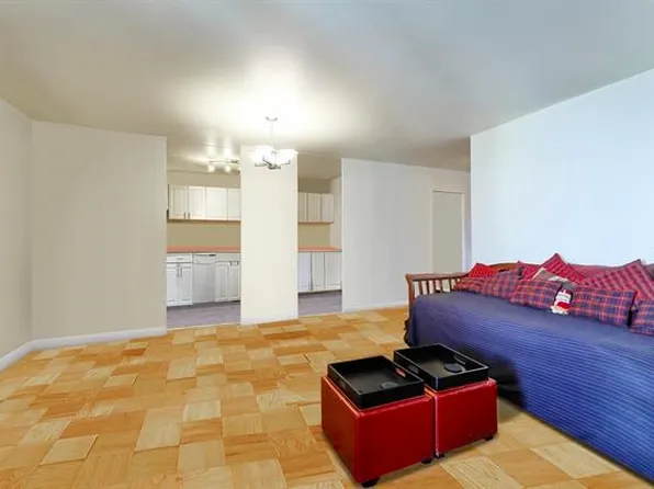 6040 Blvd East image 1 of 12