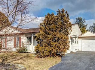 162 Cannonball Dr, Tinton Falls, NJ 07753