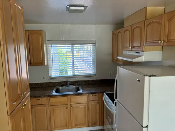 6315 Telegraph Ave, Oakland, CA 94609