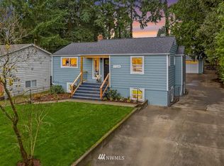 11235 10th Ave SW, Seattle, WA 98146