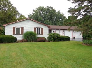 98 Spencer Rd, Hilton, NY 14468