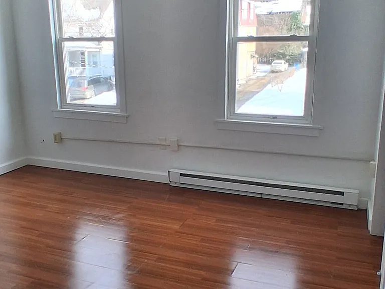 1409-1411 Monsey Ave #1411B — Photo 3