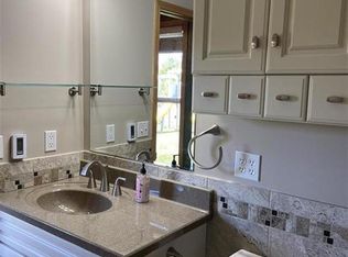 3718 N Gleaner Rd, Freeland, MI 48623