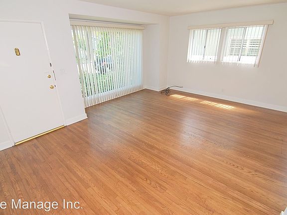 2nd image of 219 Granada Ave APT A