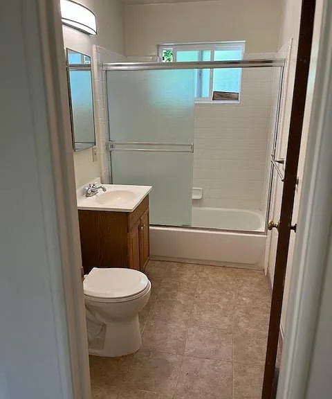 3437 Warburton Ave — Photo 5