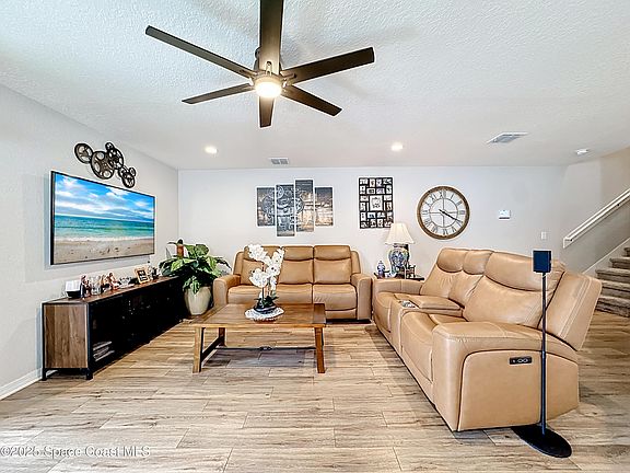 3rd image of 2935 Fieldwood Cir