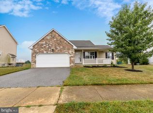 828 Woodline Dr, Middletown, DE 19709