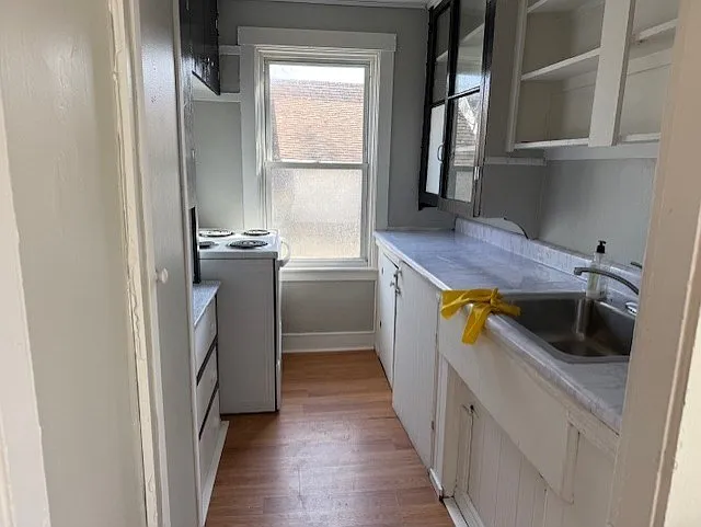 162 Hanover St #2 — Photo 9