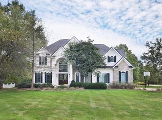 9149 Turfway Bend Dr, Powell, OH