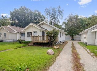 2233 E Grand Ave, Des Moines, IA 50317