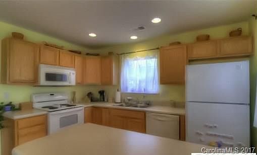 3rd image of 6143 Warrior Ave #6143