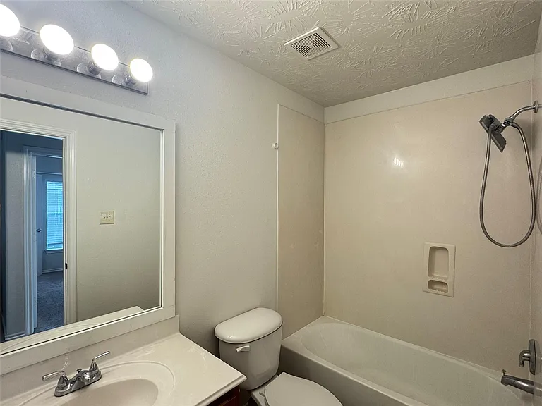 11531 Jacinth Ct — Photo 31