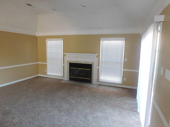 4th image of 4309 Bear Creek Ln