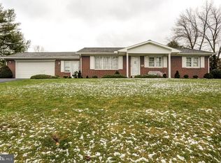 911 Grantham Rd, Mechanicsburg, PA 17055