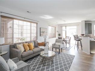 361 Granby Way UNIT B, Aurora, CO 80011