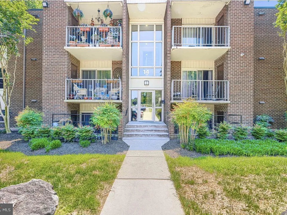 14 Mountbatten Ct