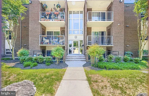 14 Mountbatten Ct Photo 1
