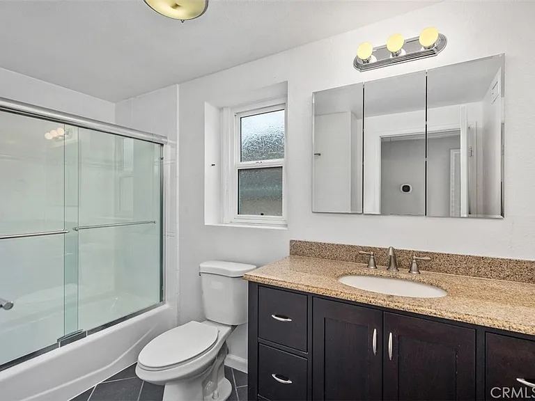 22516 Lake Forest Ln — Photo 28