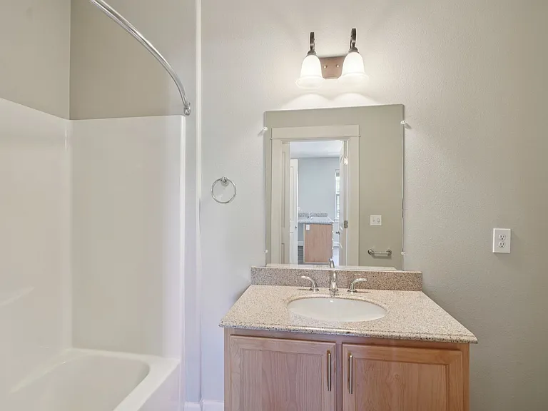 Aspen Grove Apartments — Photo 81