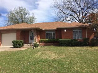 2022 Yucca Dr, Dallas, TX 75217