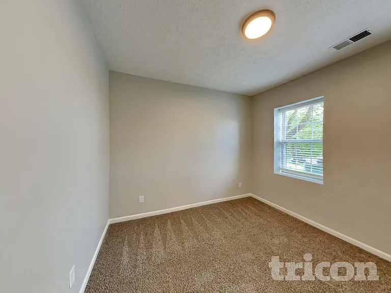 154 Braxton Park Ln — Photo 11