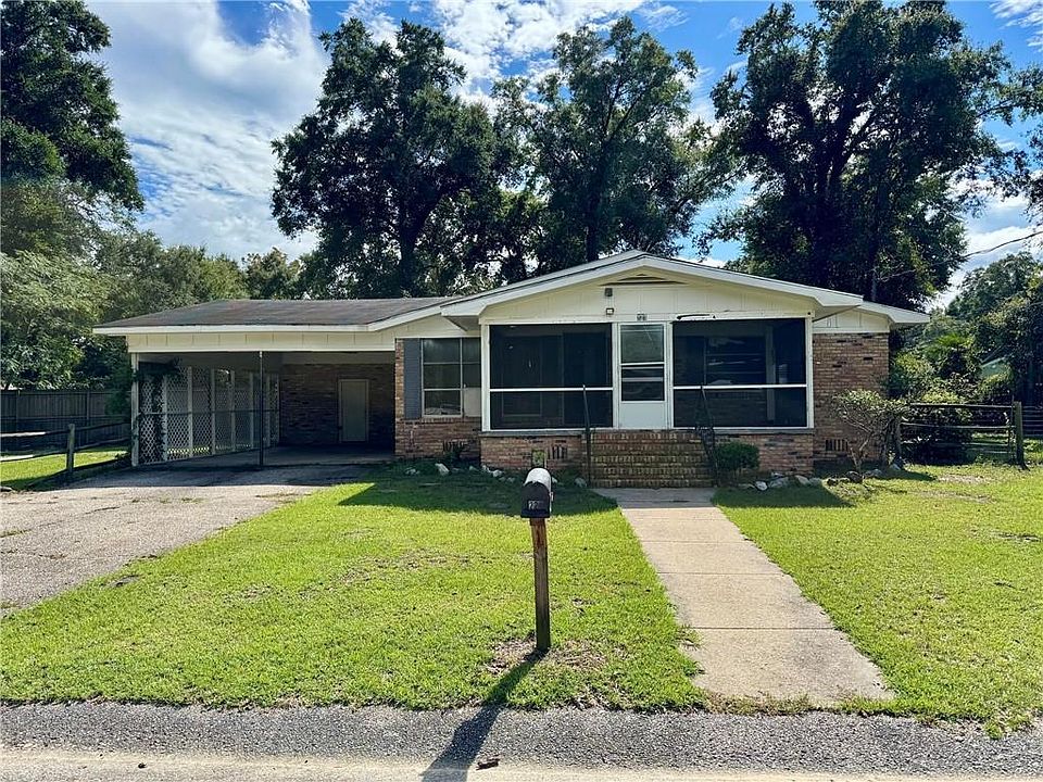 1st image of 221 Strange Ave