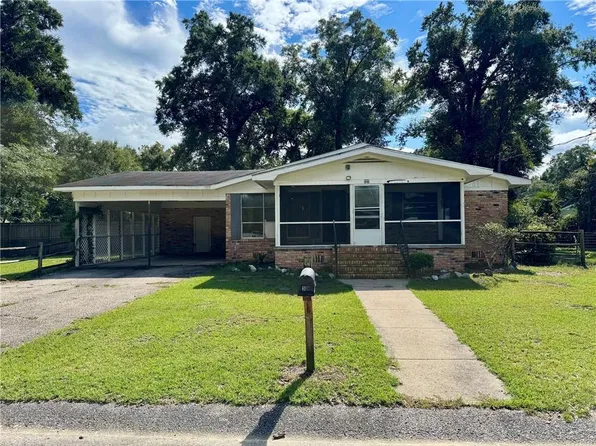 221 Strange Ave, Saraland, AL 36571