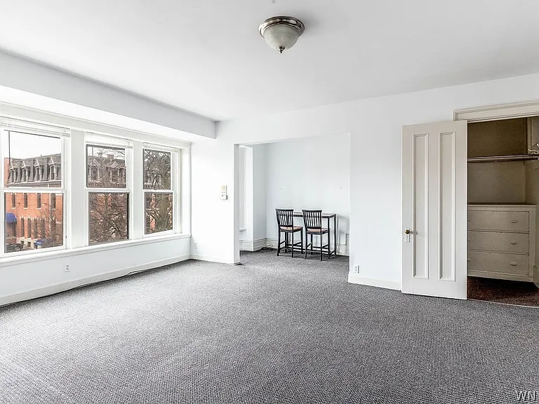 493 Delaware Ave #3 — Photo 4