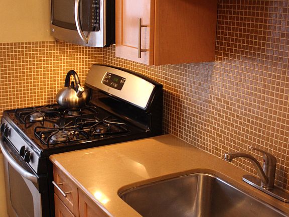 4th image of 2 Fisher Dr APT 102