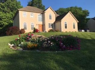 52 Hidden Valley Dr, Newark, DE 19711