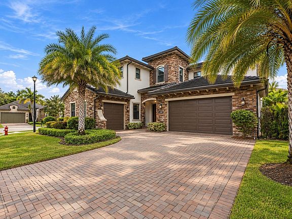 4th image of 10982 PINNACLE Way