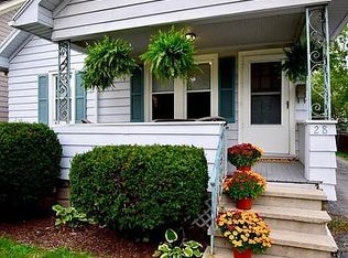 28 Wheeldon Dr, Rochester, NY 14616