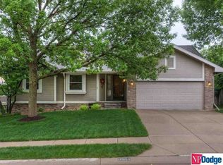 17059 M St, Omaha, NE 68135