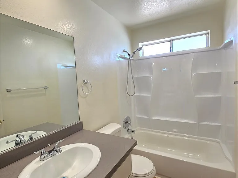 6611 California City Blvd #6611F — Photo 4