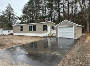 22 Pine Haven Dr, Saco, ME 04072