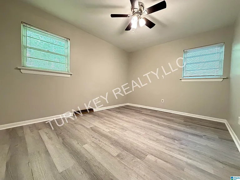 444 Harden Rd — Photo 9