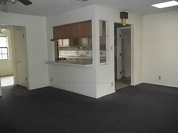 2nd image of 434 Burger St